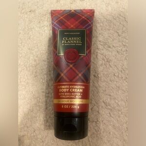 Bath & Body Works Classic Flannel Body Cream - Red and Blue